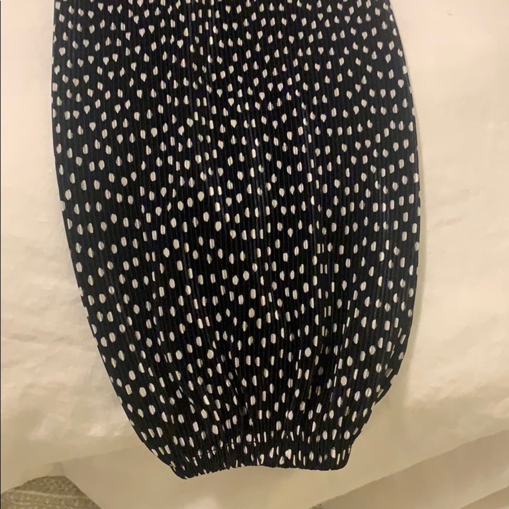 Zara Pleated Polka Dot Long Sleeve Top - Picture 4 of 6